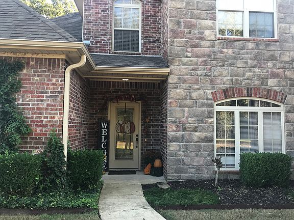 2nd image of 264 Eagle Rock Cir