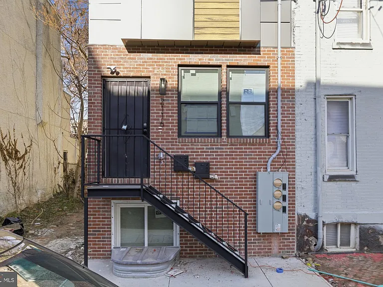 2116 N 7th St #A — Photo 18