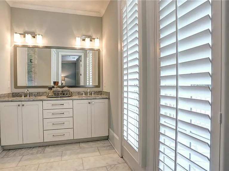 12600 Marstrow Dr #B — Photo 20
