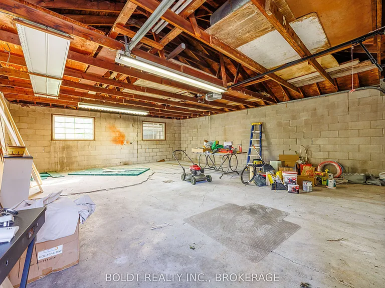 127 Louth St #1 — Photo 25