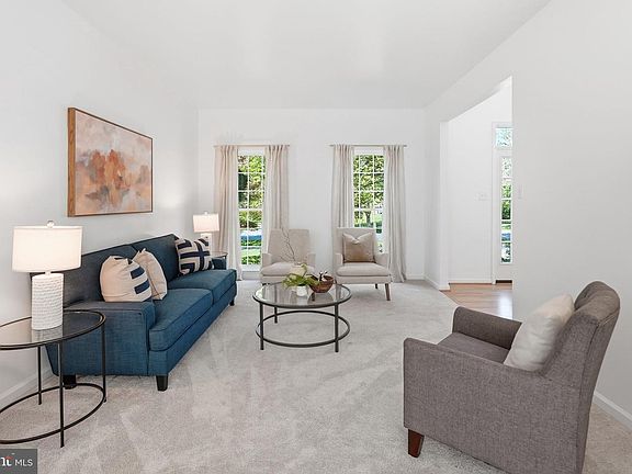 5th image of 4714 Brightwood Rd