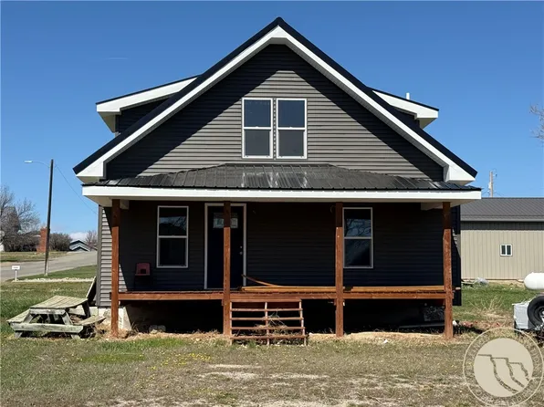 421 9th Ave W, Roundup, MT 59072