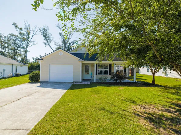 533 Bryson Cir, Hahira, GA 31632
