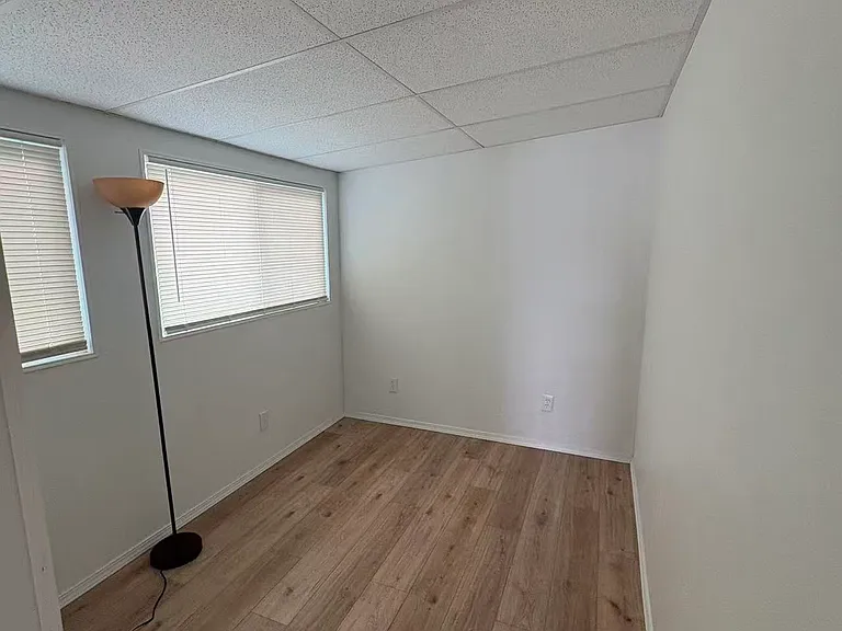 10200 Bolsa Ave — Photo 7
