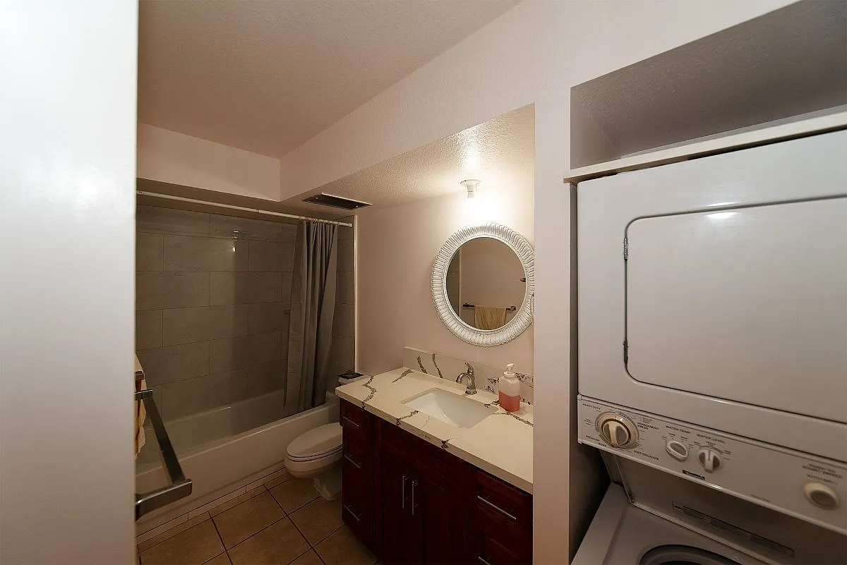 430 Keoniana St — Photo 4