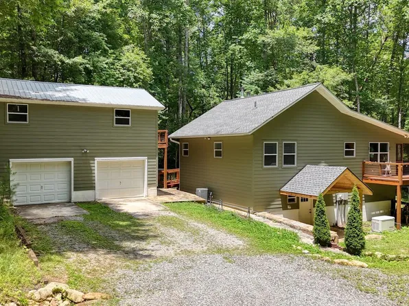 550 Watson Rd, Epworth, GA 30541