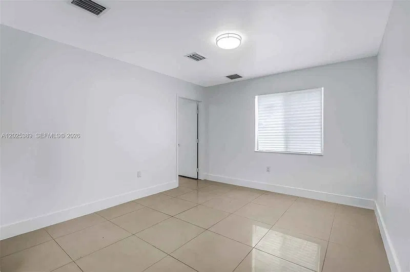 1180 Nw 67th St # 2 Miami, Fl 33150 — Photo 1