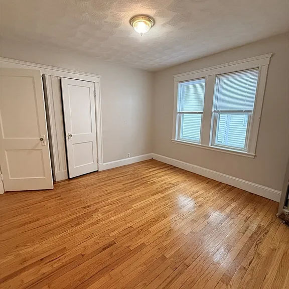 35-37 Springdale St #35 — Photo 17