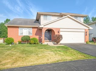 22997 Eastwind Dr, Richton Park, IL 60471