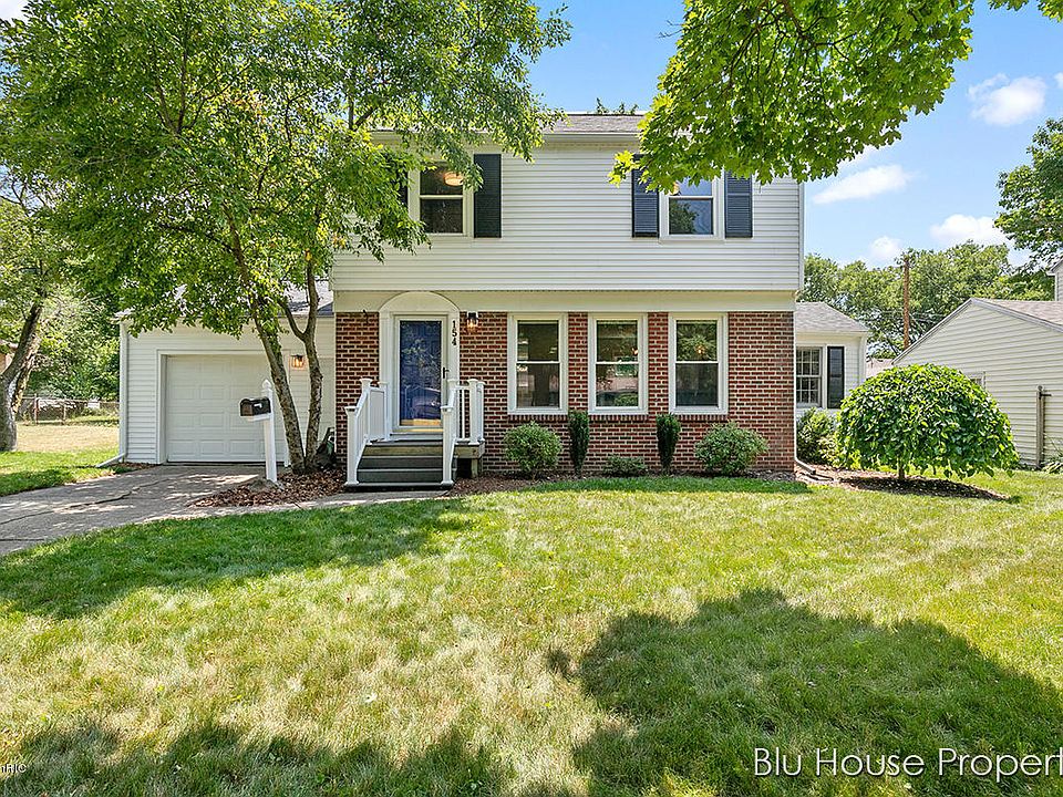 1st image of 154 Pershing Dr NE