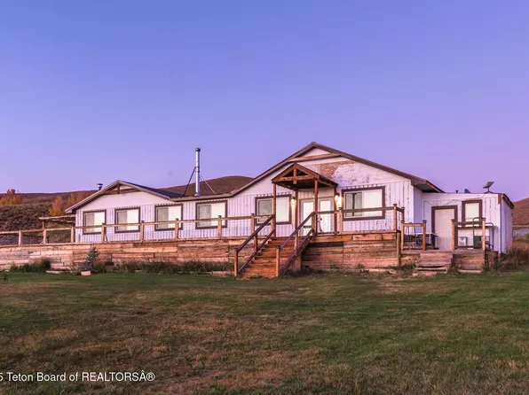 1051 Bailey Loop, La Barge, WY 83123
