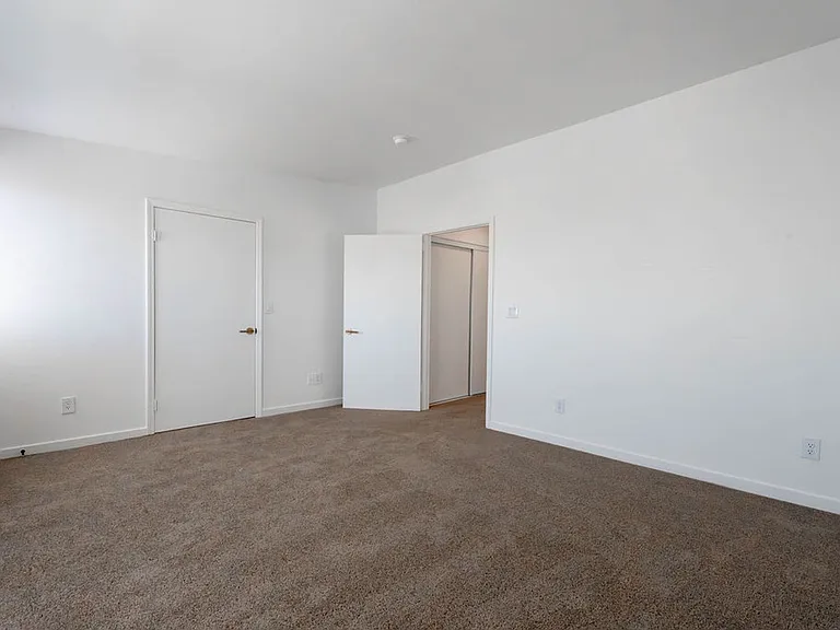 2095 Betty Davis St — Photo 26