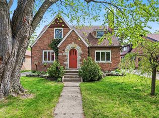 2216 Adams Blvd, Saginaw, MI 48602