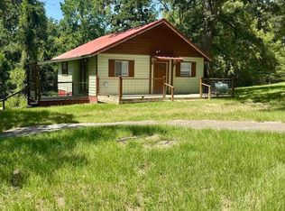 225 Tram Rd, Crockett, TX 75835