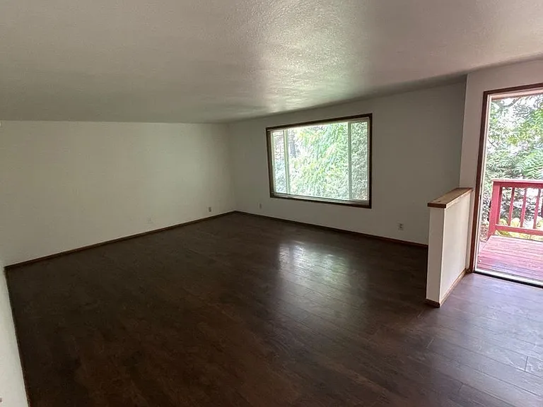 2435 City View St — Photo 18