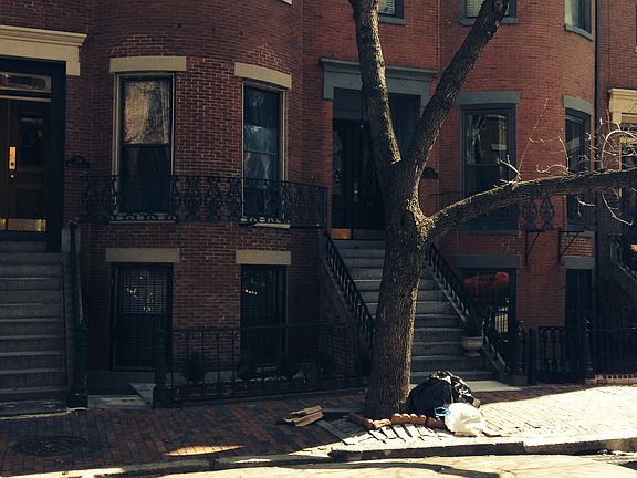 My unit is #4, and it is one unit above the parlor level where the main entrance is located