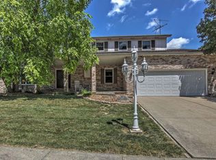 1014 Greenview Dr, Crown Point, IN 46307