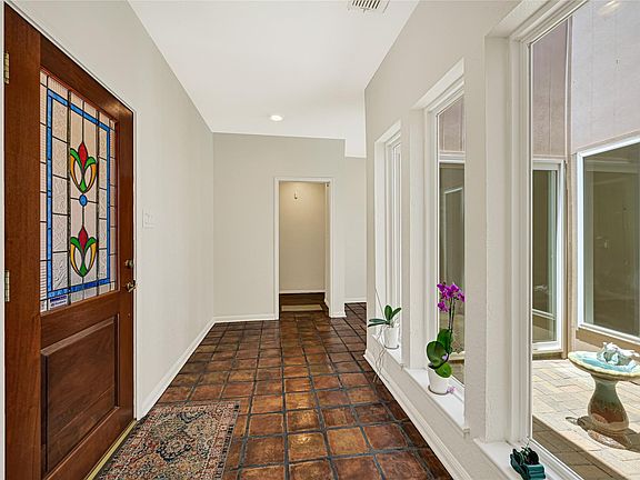 5th image of 8210 Letica Dr
