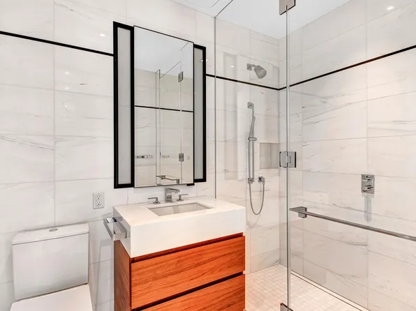 277 5th Avenue image 19 of 23