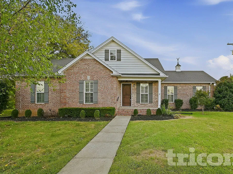 326 Osprey Dr