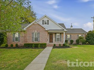 326 Osprey Dr, Gallatin, TN 37066