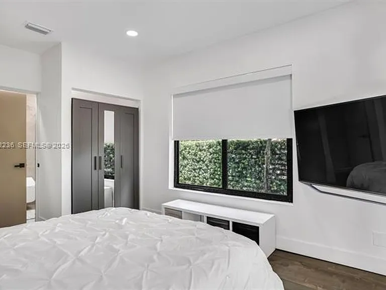 2484 SW 25th St #2484 — Photo 31