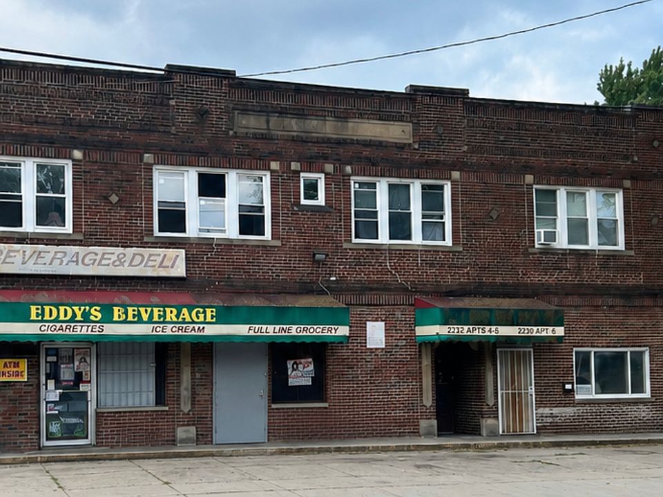 1st image of 2232 W 103rd St #2