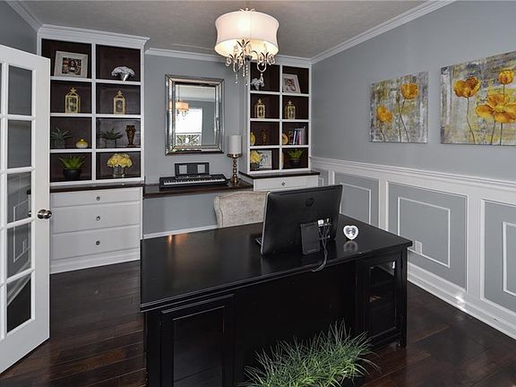5th image of 5680 W Longridge Dr