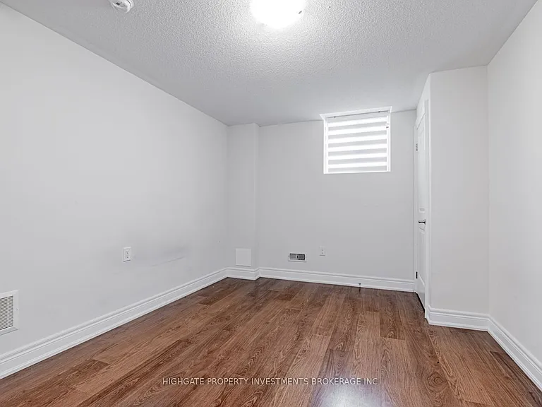 1055 Purus Path #BASEMENT — Photo 20