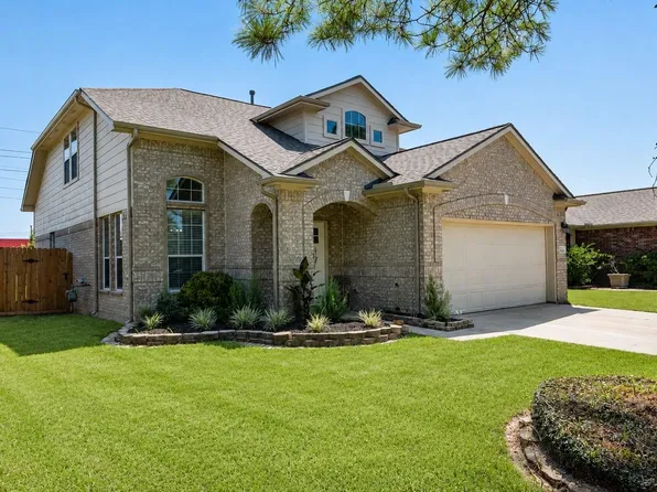 2214 Sterling Oaks Dr, Rosharon, TX 77583