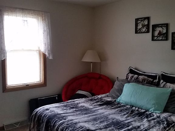 2nd image of 3008 W Mann St