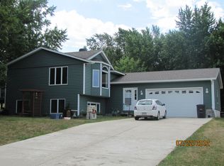 501 W Grove St, Janesville, MN 56048