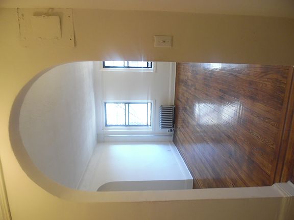 3rd image of 4309 40th St #3/H