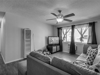 21828 Belshire Ave Unit 6, Hawaiian Gardens, CA, 90716