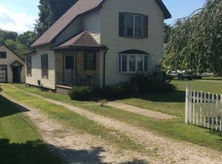 255 High St, Conneaut, OH 44030