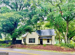 8835 Jot Em Down Rd, Gainesville, GA 30506