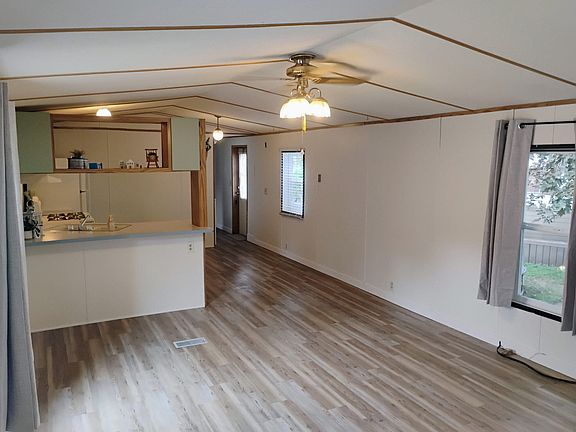 4th image of 770 129th Ave #23