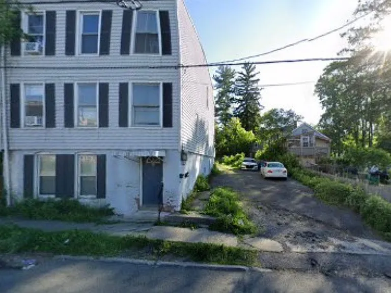 26 Quassaick Ave #1 — Photo 1