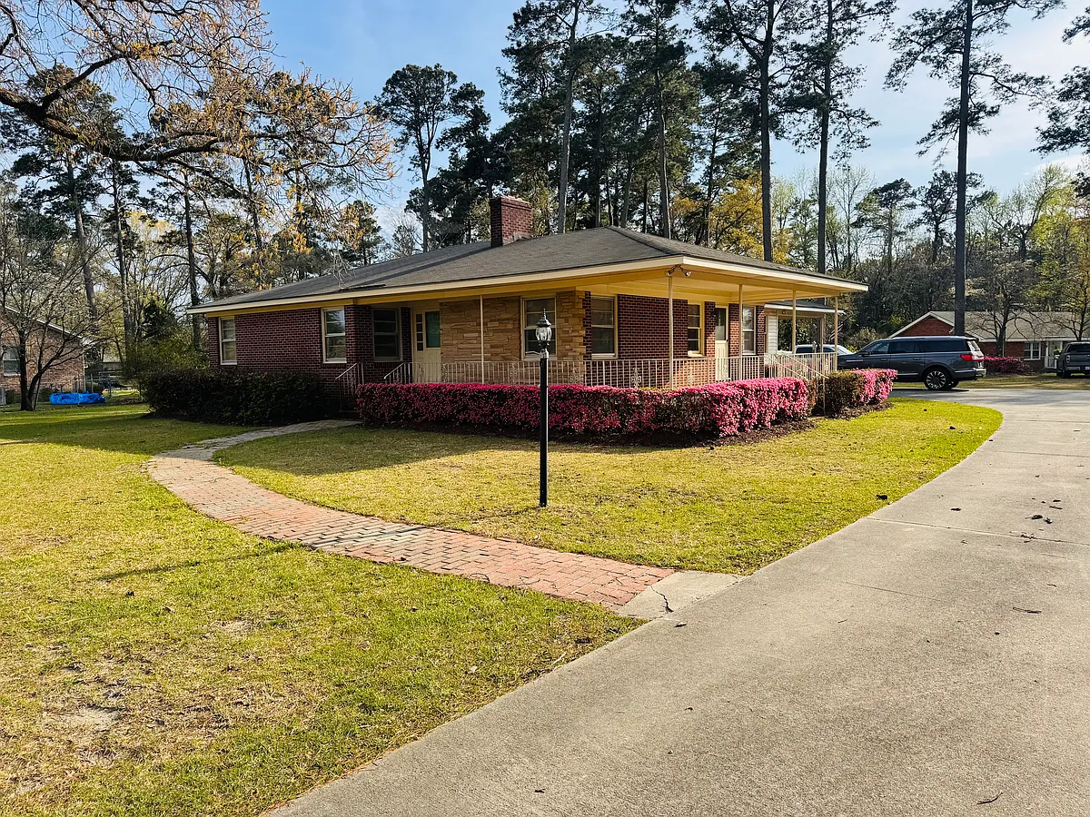Building Photo - 1007 Highland Ave