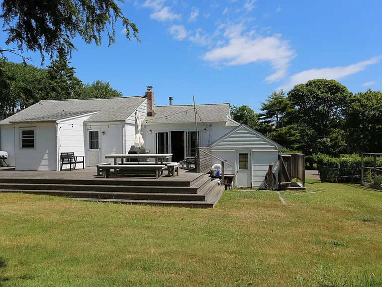 33 S Delrey Rd — Photo 15