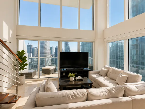 41 SE 5th St, Miami, FL