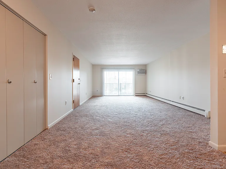 Nahatan Terrace Realty, LLC. — Photo 33