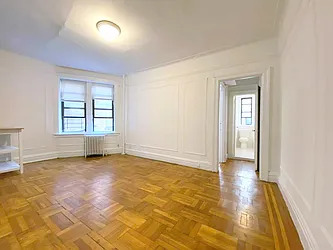 Rented by Manhattan Spaces
