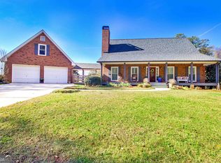 8105 Piney Woods Church Rd, Chattahoochee Hills, GA 30268