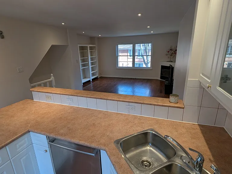 17 Douville Ct — Photo 5