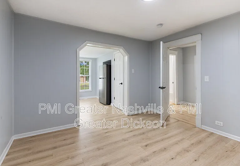 4859 Highway 100 — Photo 23