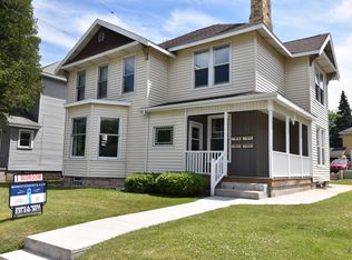 365 1st St #3, Manistee, MI 49660