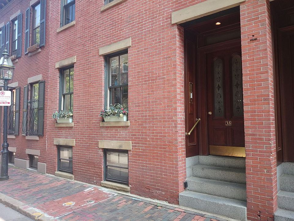 2nd image of 35 Lawrence St APT 3