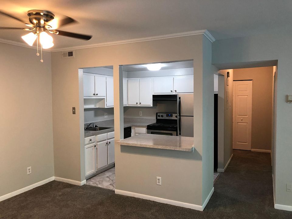 2nd image of 10118 Campus Way S APT 302
