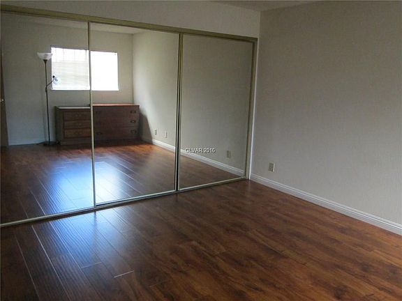 4th image of 4110 Sanderling Cir Unit 431